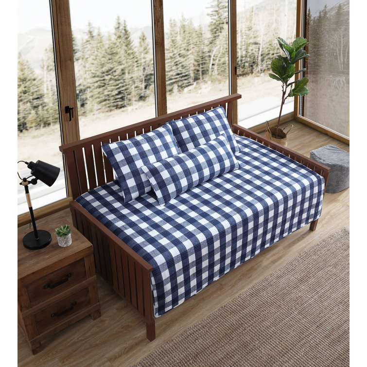 Kids on sale daybed set